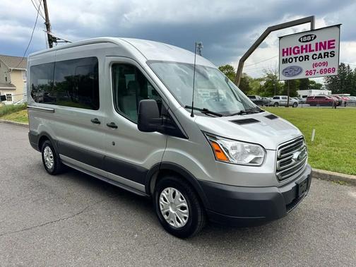 Ingot Silver Metallic 2018 Ford Transit-150 XLT
