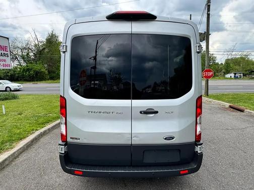 Ingot Silver Metallic 2018 Ford Transit-150 XLT