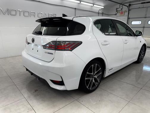 2014 Lexus CT 200h 5dr Sdn Hybrid