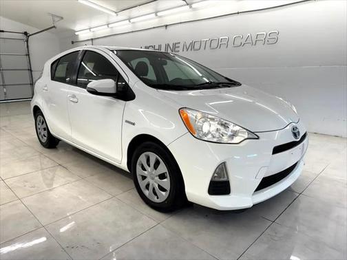 2013 Toyota Prius c Three