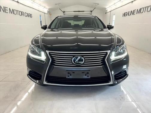 2015 Lexus LS 460 Crafted Line