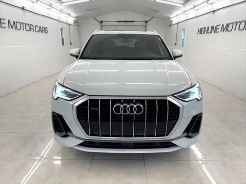 2022 Audi Q3 45 S line Premium Plus