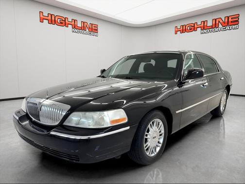 2006 Lincoln Town Car Signature