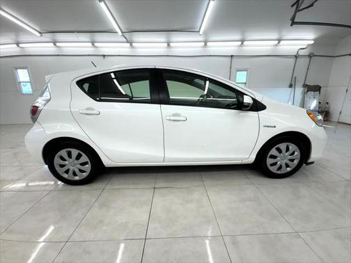2013 Toyota Prius c Three