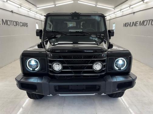 2024 INEOS Grenadier AWD