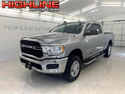 2022 RAM 2500 Big Horn Crew Cab 4x4 6'4' Box
