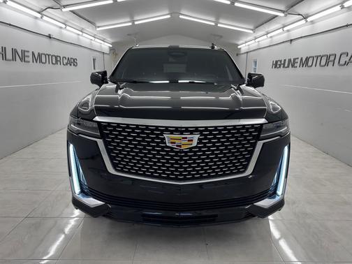2022 Cadillac Escalade ESV Luxury