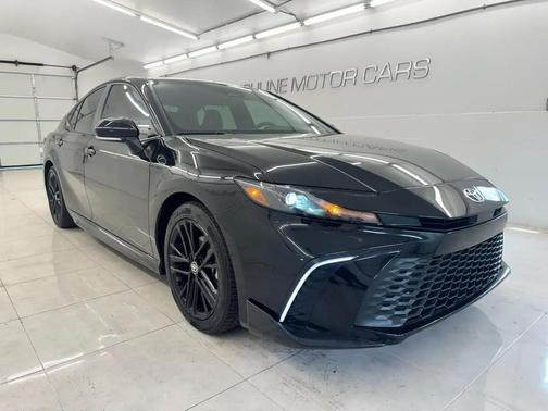 Midnight Black Metallic 2025 Toyota Camry XLE