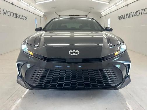 Midnight Black Metallic 2025 Toyota Camry XLE