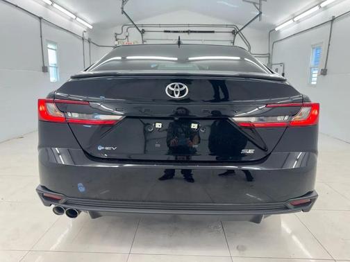 Midnight Black Metallic 2025 Toyota Camry XLE