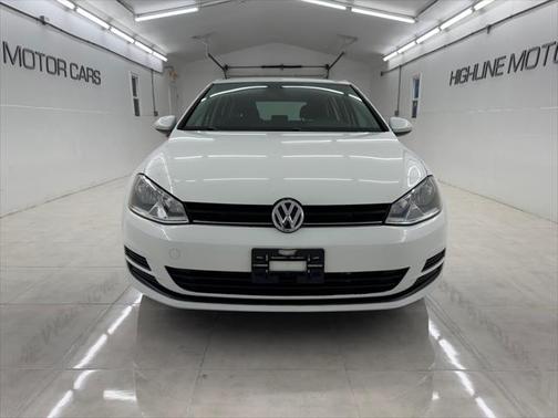 2017 Volkswagen Golf TSI Wolfsburg Edition 4-Door