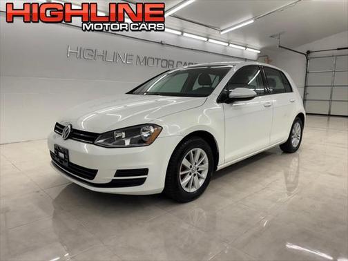 2017 Volkswagen Golf TSI Wolfsburg Edition 4-Door
