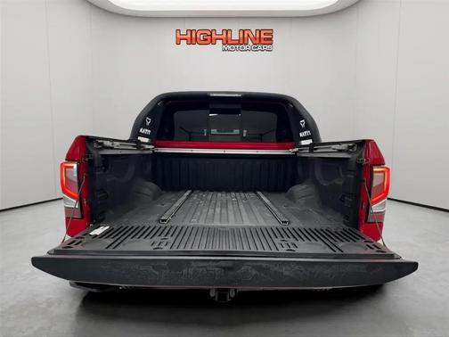 Red Alert 2021 Nissan Titan PRO-4X