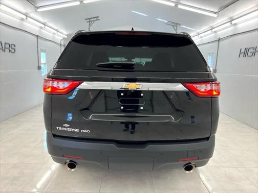 2021 Chevrolet Traverse LS