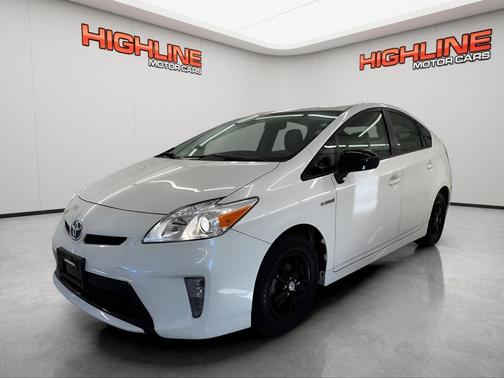 2014 Toyota Prius Three