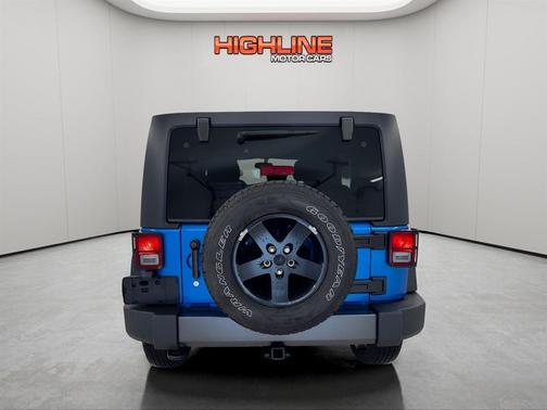 2016 Jeep Wrangler Unlimited Black Bear