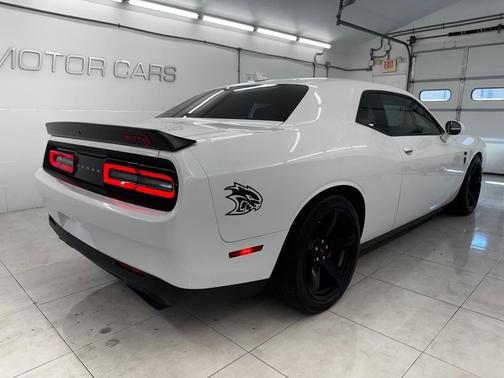 2017 Dodge Challenger SRT Hellcat