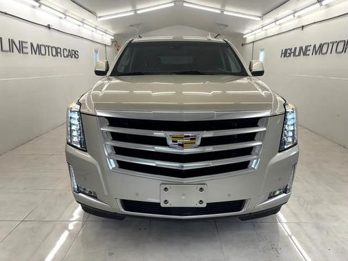 2017 Cadillac Escalade Premium Luxury