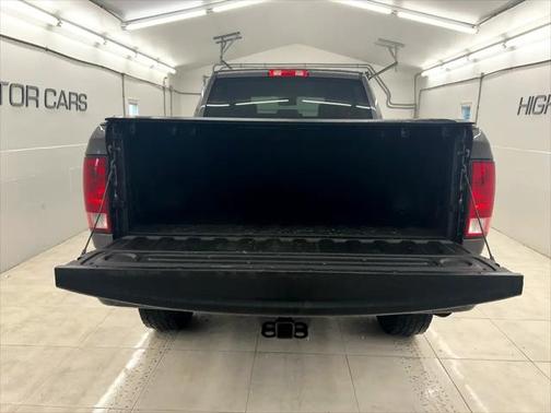 2018 RAM 2500 Tradesman Crew Cab 4x4 6'4' Box