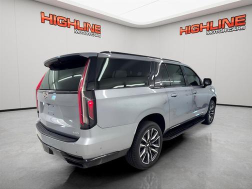 2023 Cadillac Escalade ESV Sport