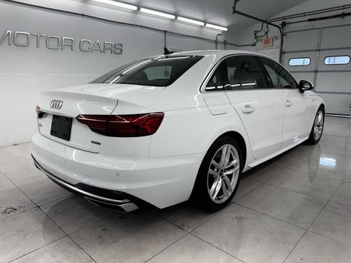 2023 Audi A4 45 S line Premium Plus