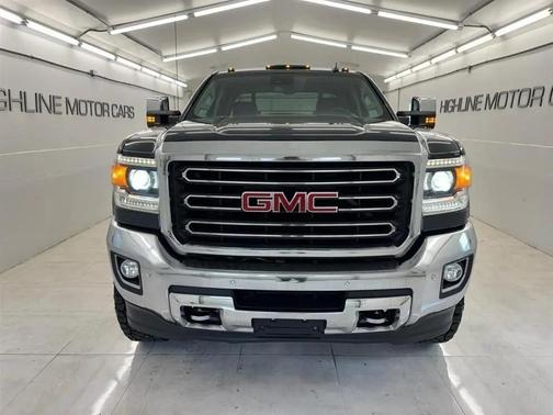 Gray 2017 GMC Sierra 2500 SLT