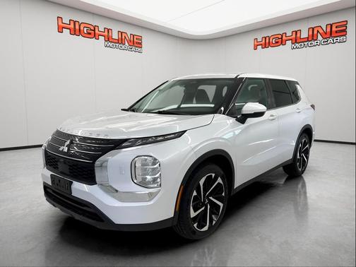 2022 Mitsubishi Outlander ES 2.5 S-AWC