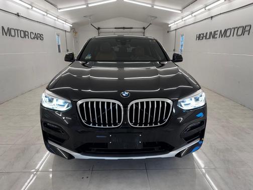 2021 BMW X4 xDrive30i