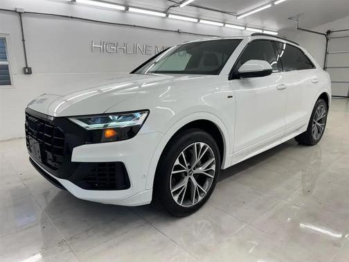 Carrara White 2021 Audi Q8 55 Premium