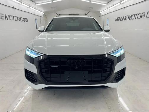 Carrara White 2021 Audi Q8 55 Premium