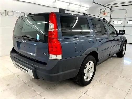 Dark Blue 2006 Volvo XC70 2.5L Turbo AWD