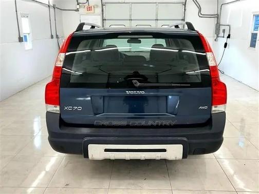 Dark Blue 2006 Volvo XC70 2.5L Turbo AWD
