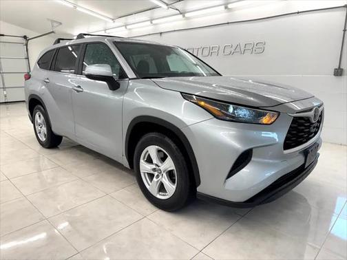 2023 Toyota Highlander Platinum
