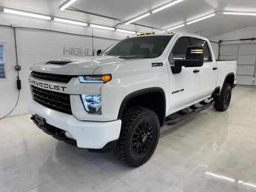 Summit White 2021 Chevrolet Silverado 2500 LTZ