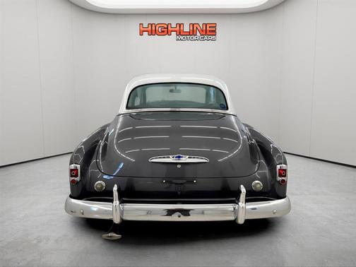 1951 Chevrolet Deluxe 