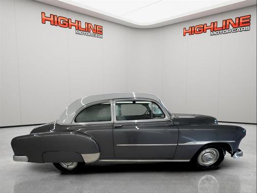 1951 Chevrolet Deluxe 