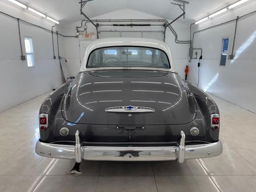 1951 Chevrolet Deluxe 