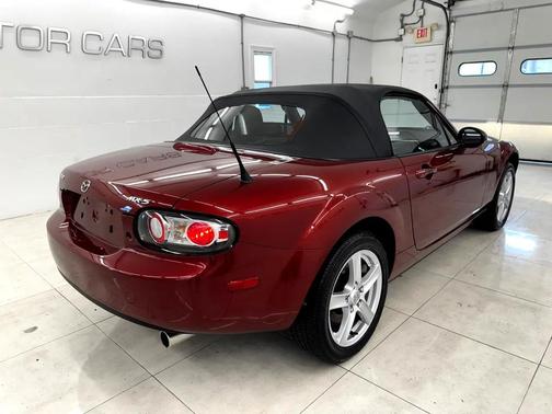 2006 Mazda MX-5 Miata Touring