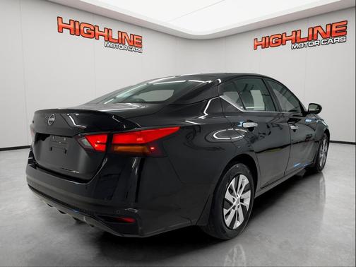 2024 Nissan Altima S FWD