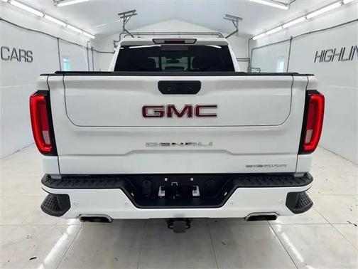White Frost Tricoat 2019 GMC Sierra 1500 Denali