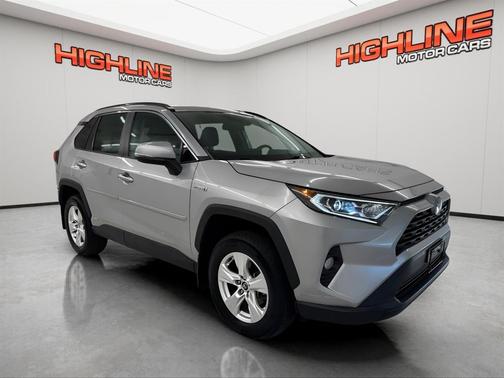2020 Toyota RAV4 Hybrid XLE