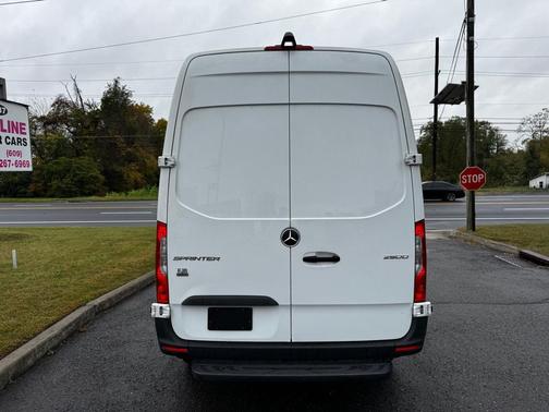 2024 Mercedes-Benz Sprinter 2500 Standard Roof