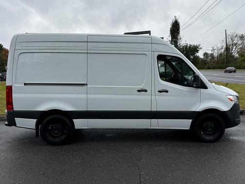 2024 Mercedes-Benz Sprinter 2500 Standard Roof
