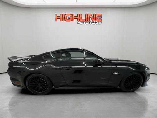 2017 Ford Mustang GT