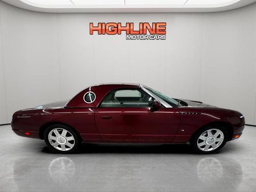 2004 Ford Thunderbird Premium