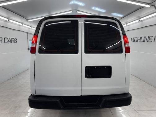 2021 GMC Savana 2500 Work Van