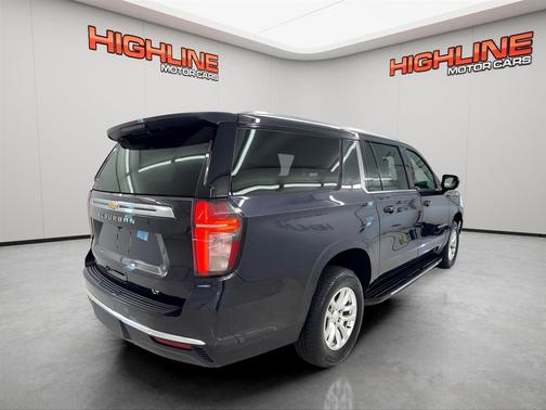 2022 Chevrolet Suburban LT