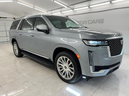 Argent Silver Metallic 2023 Cadillac Escalade ESV Premium Luxury