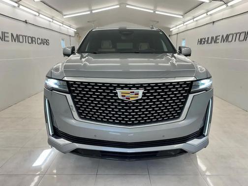 Argent Silver Metallic 2023 Cadillac Escalade ESV Premium Luxury