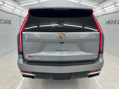 Argent Silver Metallic 2023 Cadillac Escalade ESV Premium Luxury